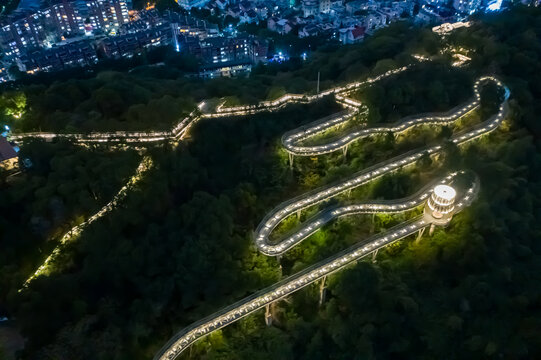 航拍福道福州城市森林步道夜景