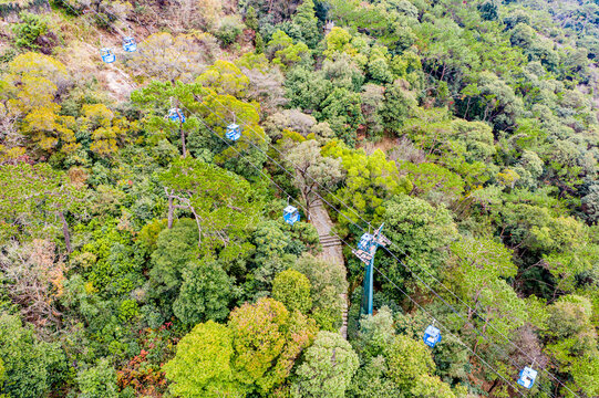 航拍福州鼓山风景区索道缆车