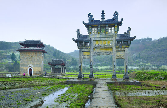 灌阳县月岭村古牌坊