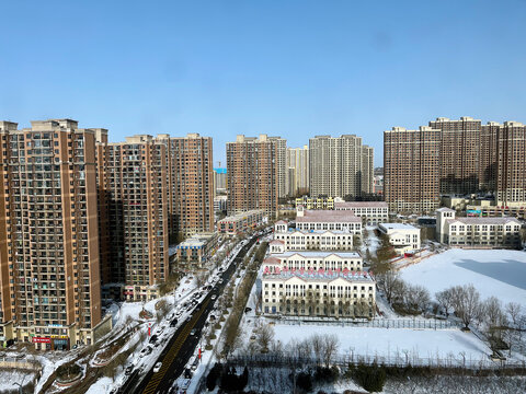 城市雪景