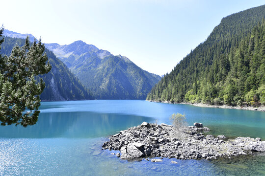 高山湖泊