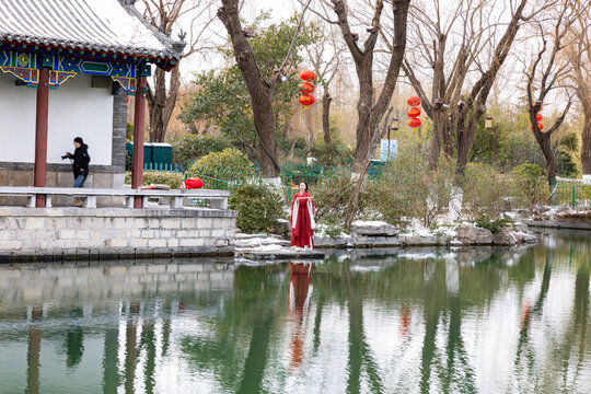 雪后济南大明湖