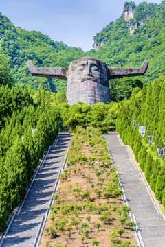 中国湖北神农架神农坛神农圣像