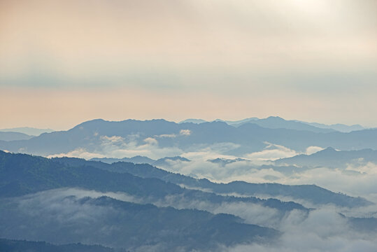 高山云雾