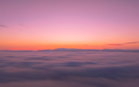 日出云景