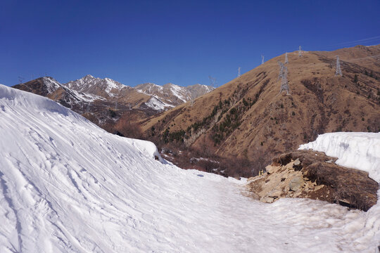 雪山