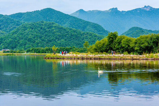 中国湖北神农架大九湖二号湖