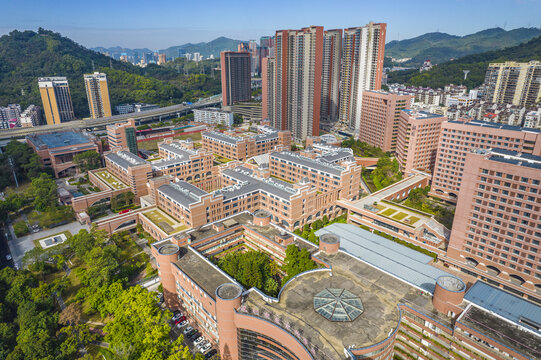 深圳中学泥岗校区