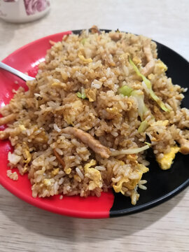 肉丝炒饭