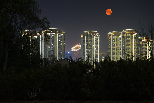 城市月色夜景