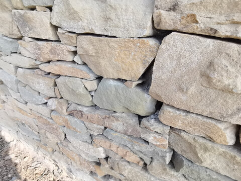 石块墙面