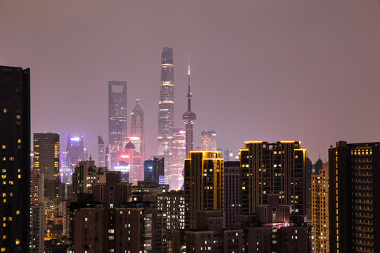 上海陆家嘴高楼大厦夜景