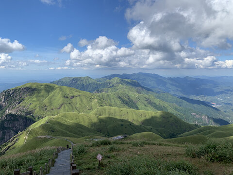 武功山风景图