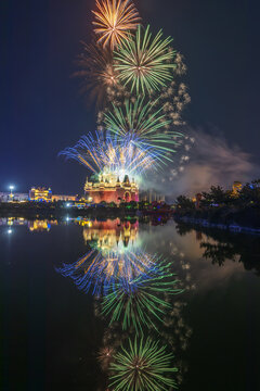 天鹅堡节日夜景