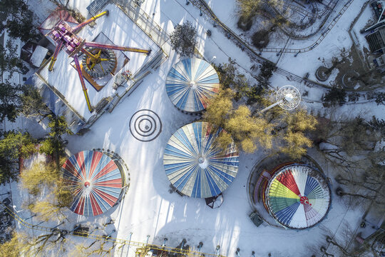 公园雪景