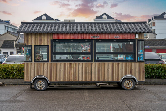 流动餐车