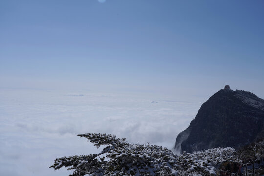 峨眉山