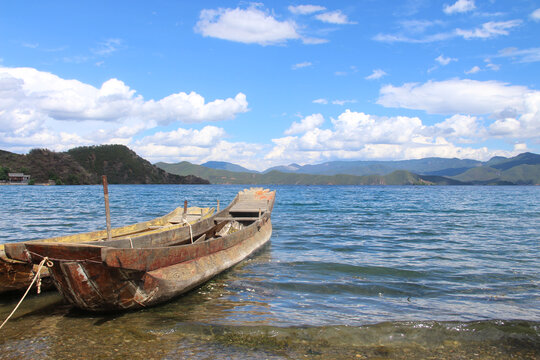 泸沽湖