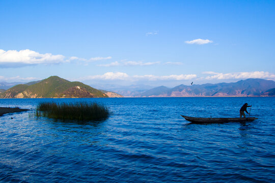 泸沽湖