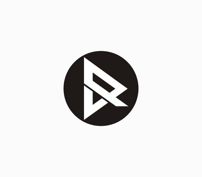 圓形三角字母標(biāo)識