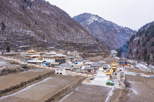 甘南扎尕那寺庙