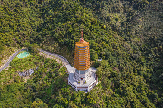 深圳弘法寺本焕塔