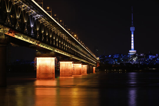 武汉长江大桥夜景