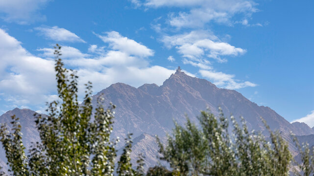 甘肃敦煌莫高窟自然风景