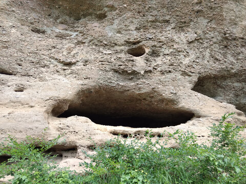 大别山石窟山洞洞穴