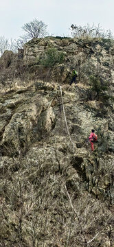 登山放绳