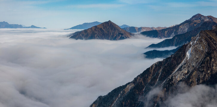 巴朗山