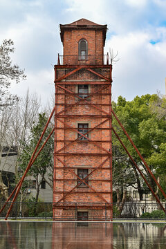 上海衡山路8号的复古塔楼