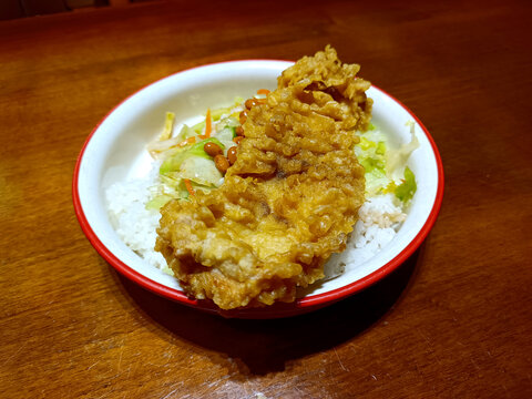 鸡排米饭套餐
