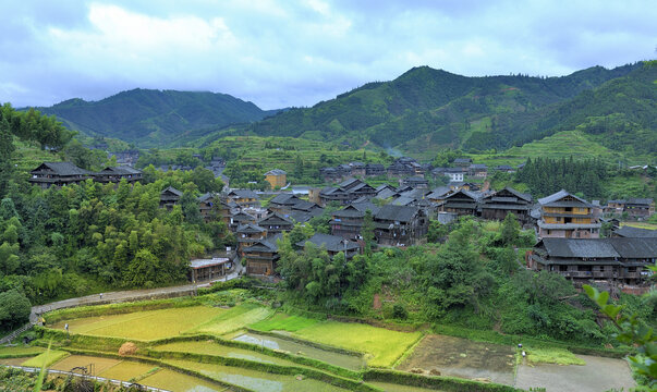 三江县林溪景侗族村寨景观