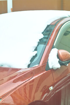 汽车上的雪