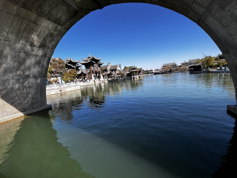 河南开封宋都御河沿岸古典建筑