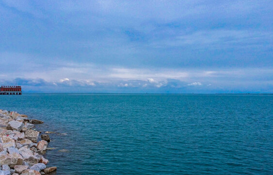 青海湖二郎剑景区