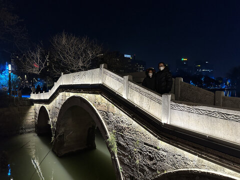 杭州小河直街夜景