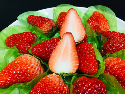 草莓摆盘