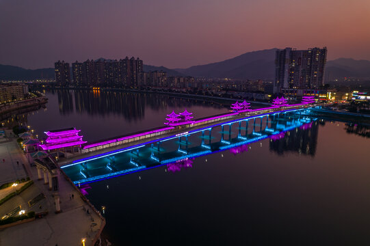 四会市夜景