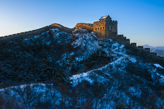 雪后金山岭长城