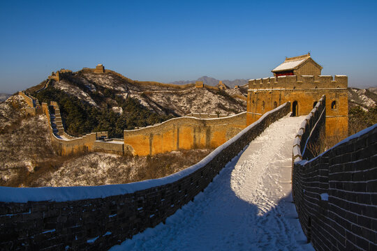 雪后金山岭长城