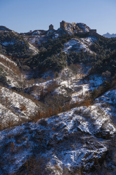 雪后金山岭长城