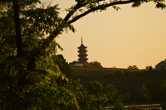 南京古鸡鸣寺