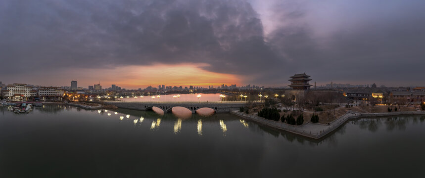 宽幅聊城古城北门晨曦大图