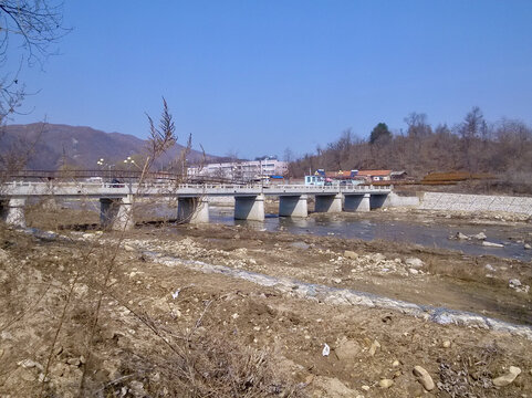 水泥桥