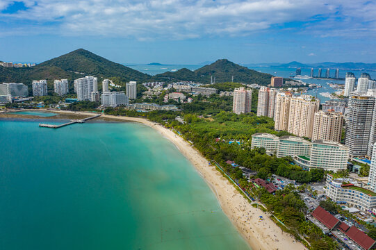 航拍海南三亚大东海旅游区海景