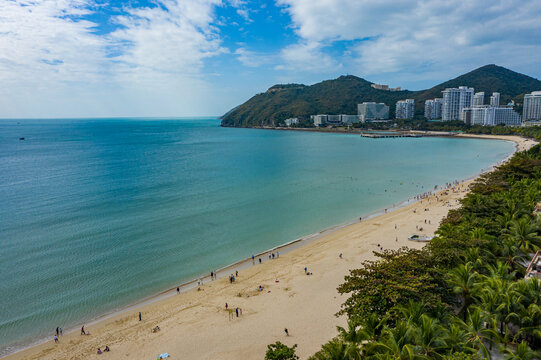 航拍海南三亚大东海旅游区海景