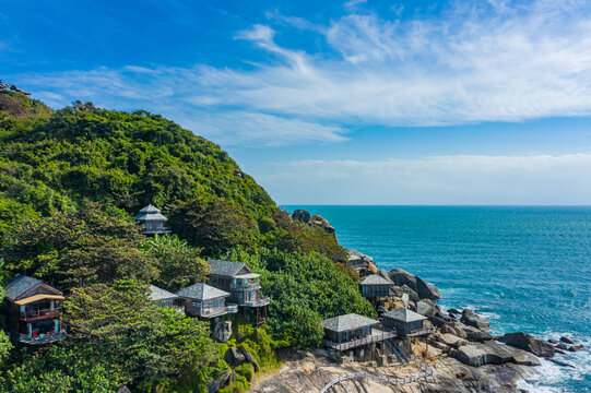 航拍海南分界洲岛崖壁民宿房间