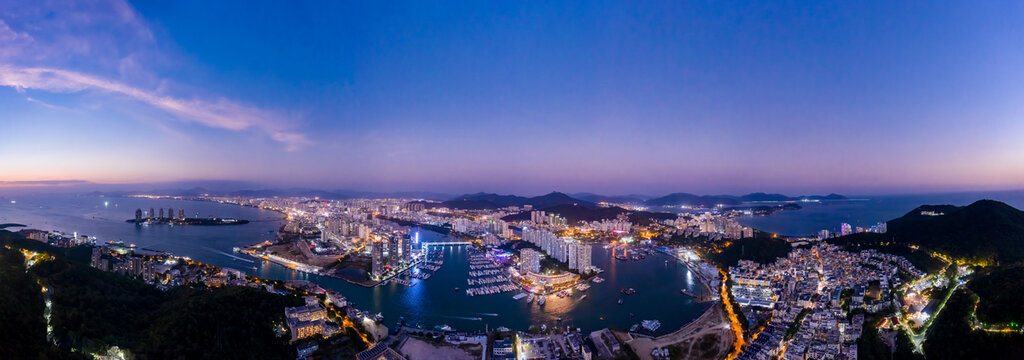 航拍海南三亚鸿洲游艇码头夜景